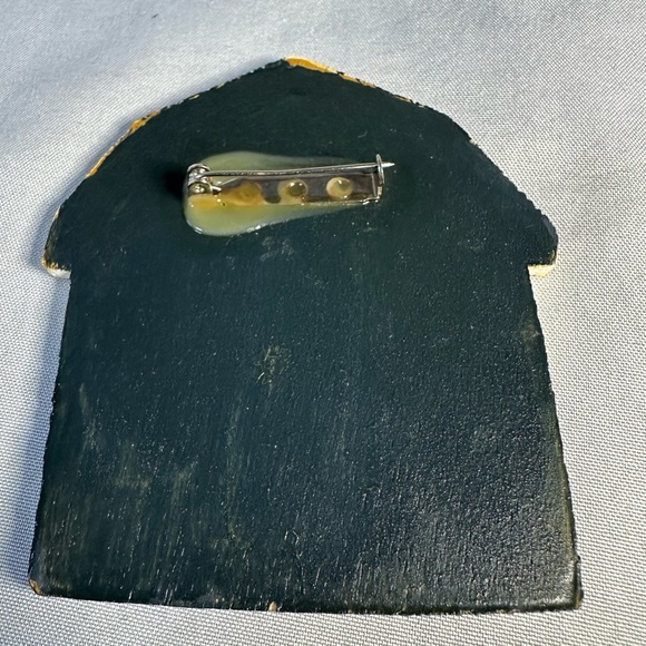 Funky 80’s 90’s original artisan painted pin - Picture 3 of 6